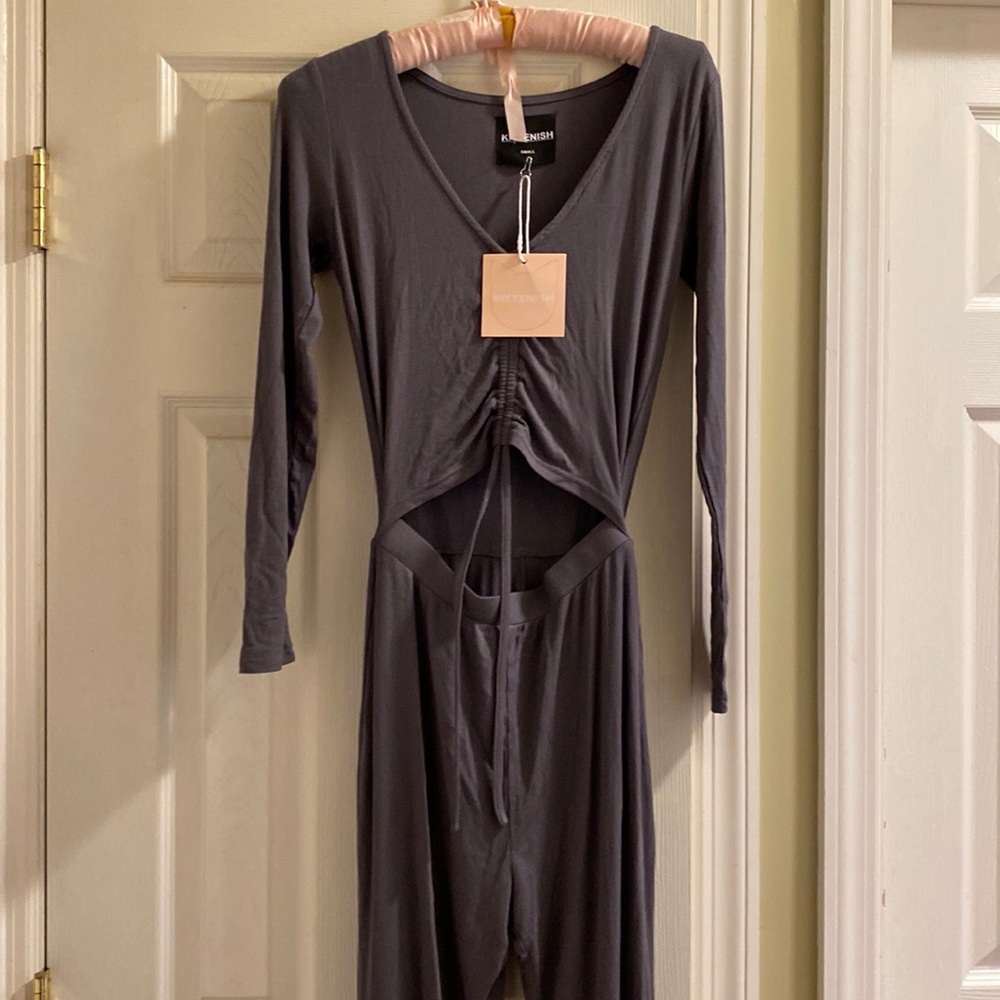 Gray ribbed jumpsuit by Kittenish peep waist drawstring v neck long sleeve small